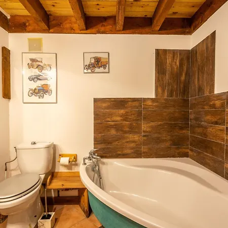 L'atelier - La Tournerie Hébergement de vacances Gémozac